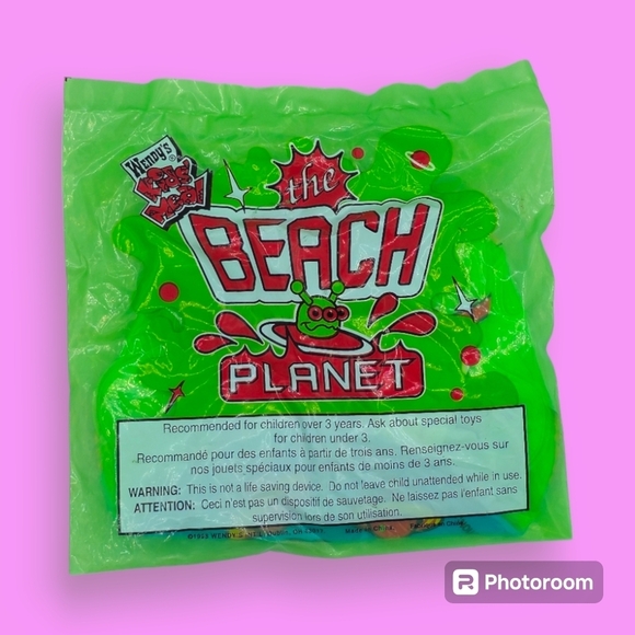 Vintage 1998 Wendy's The Beach Planet Inflatable Kids Meal Toy - Picture 1 of 3